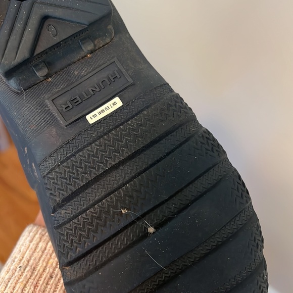 Navy HUNTER rain boots size 9 - Picture 6 of 6